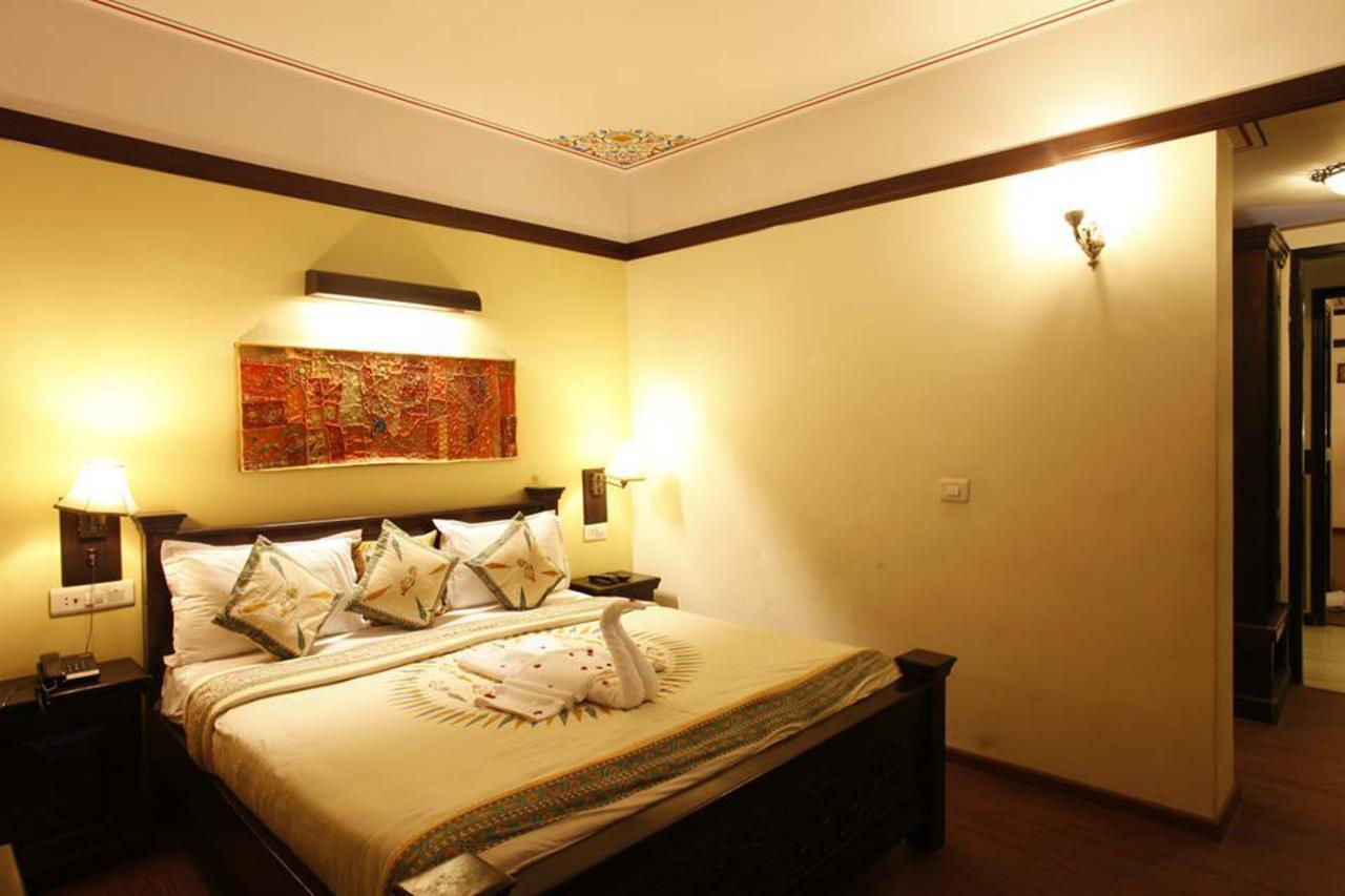 Hotel Ram Vilas Jaipur Buitenkant foto