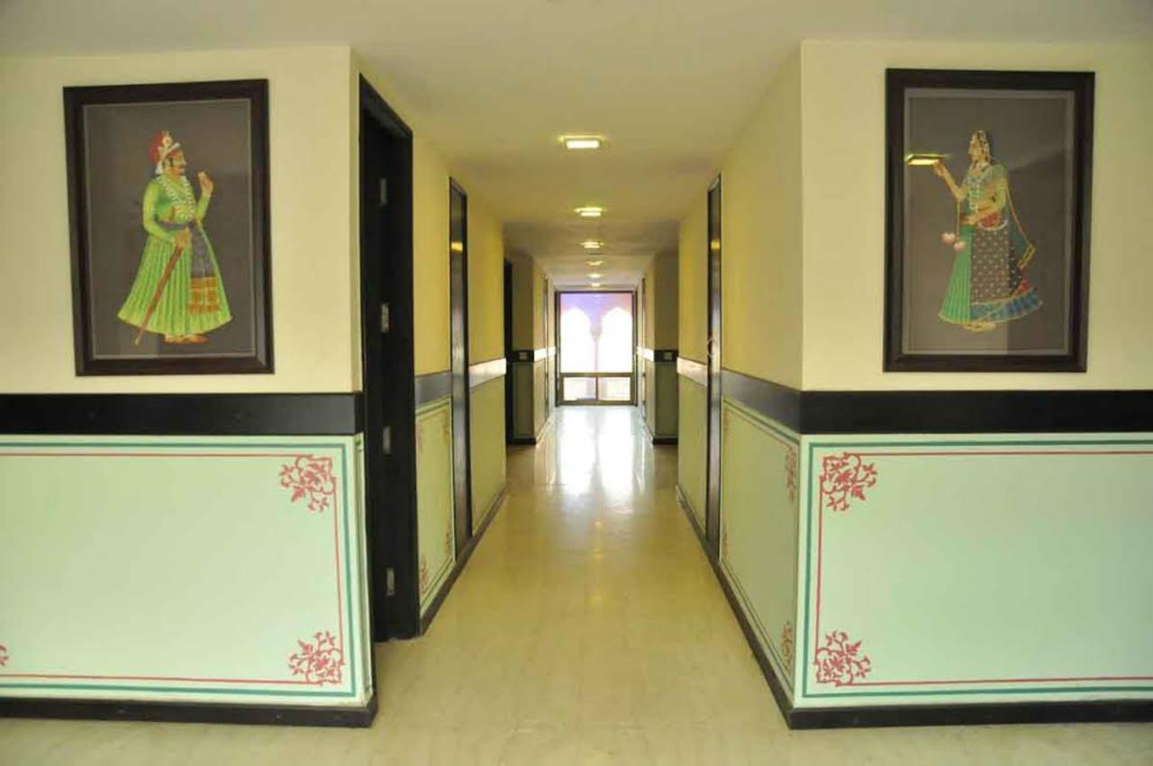 Hotel Ram Vilas Jaipur Buitenkant foto