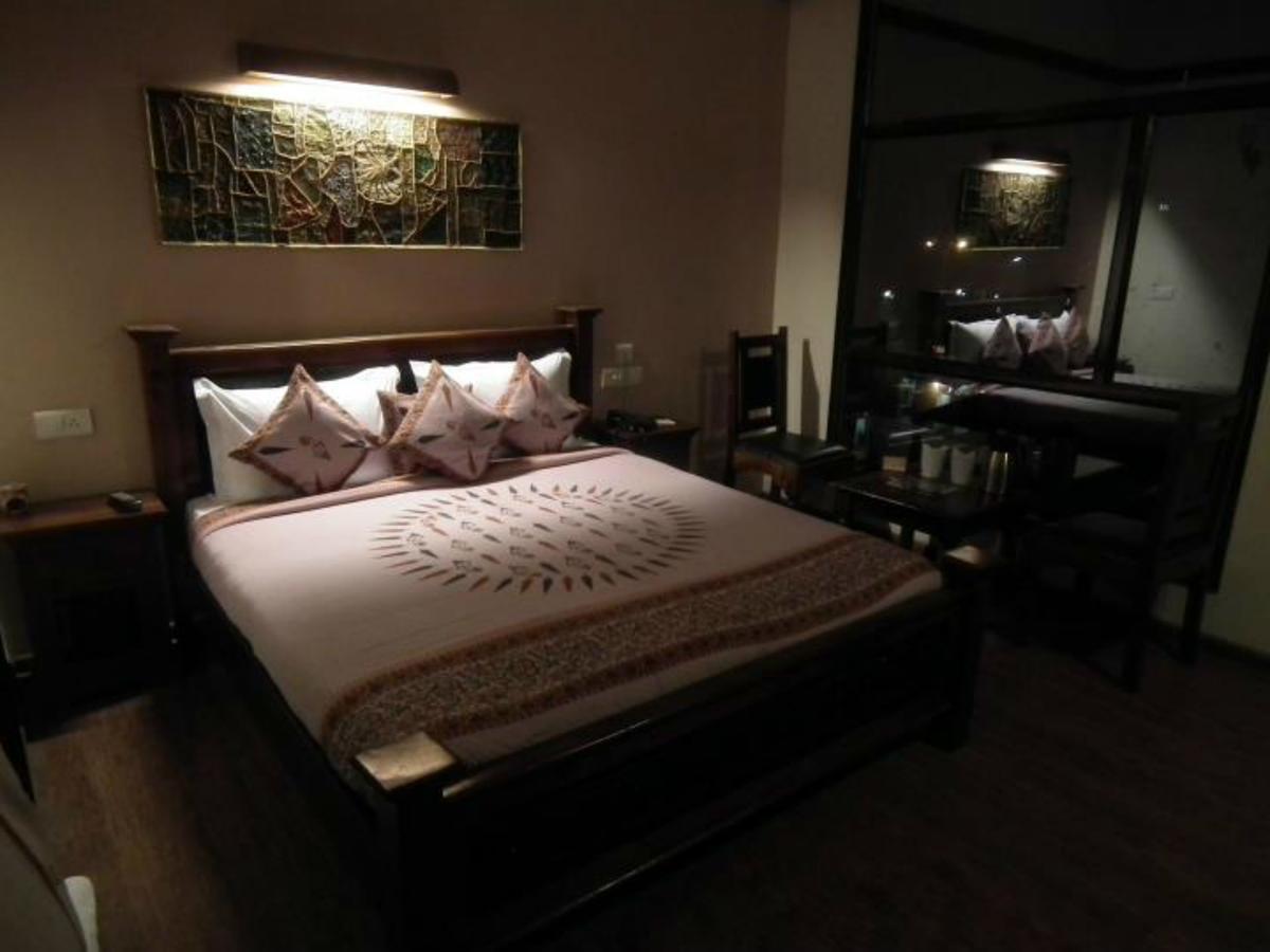 Hotel Ram Vilas Jaipur Buitenkant foto