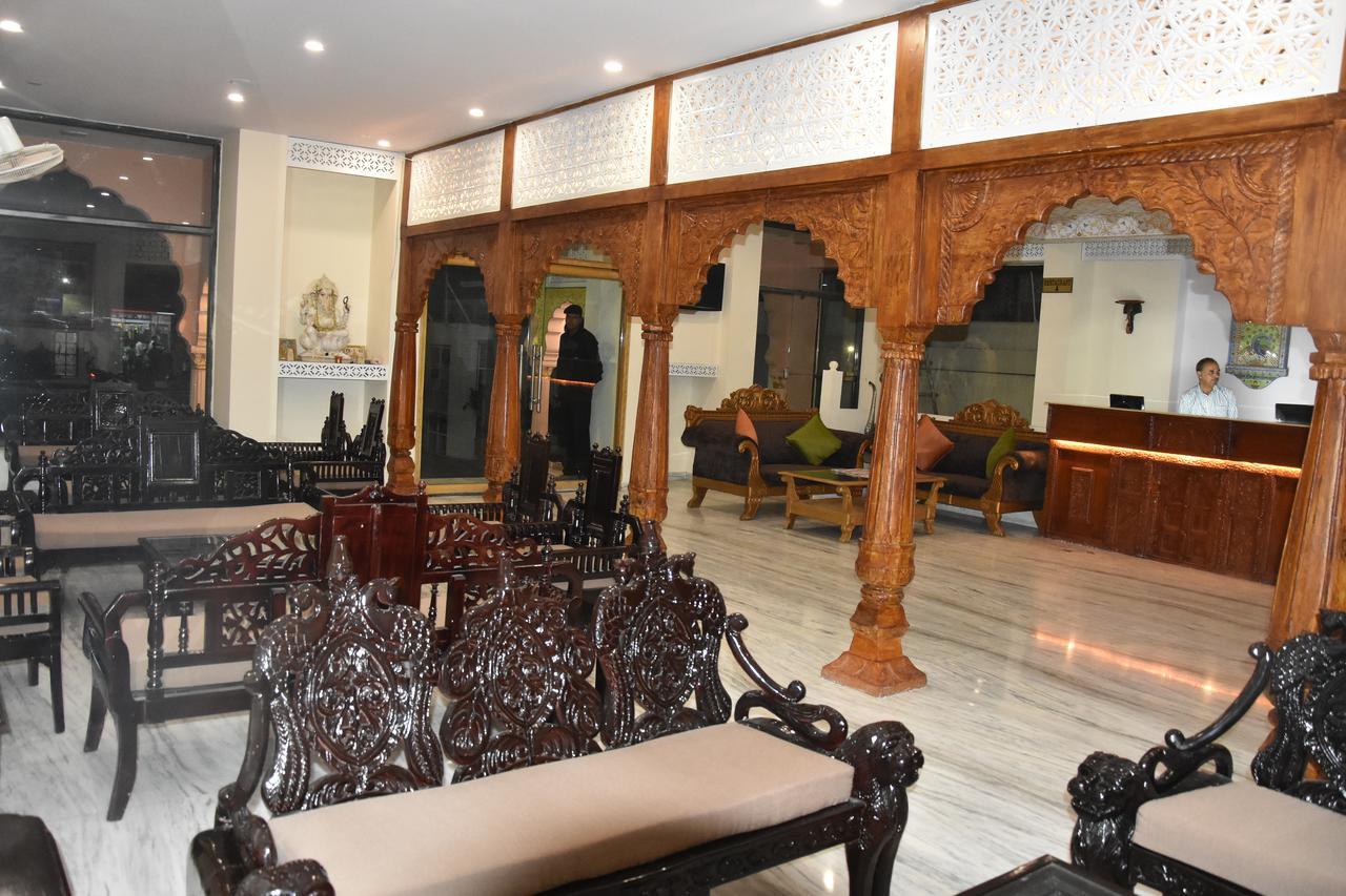 Hotel Ram Vilas Jaipur Buitenkant foto
